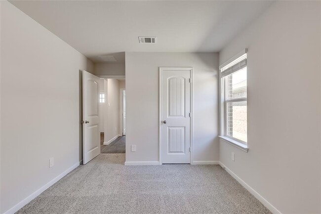 Building Photo - 237 Sky Meadows Cir