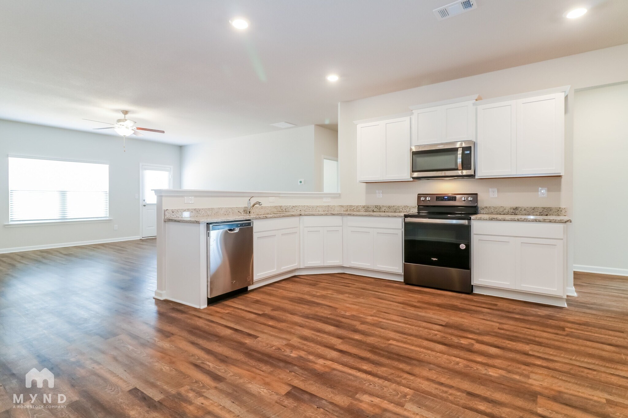 Building Photo - 3359 Bridgewood Dr