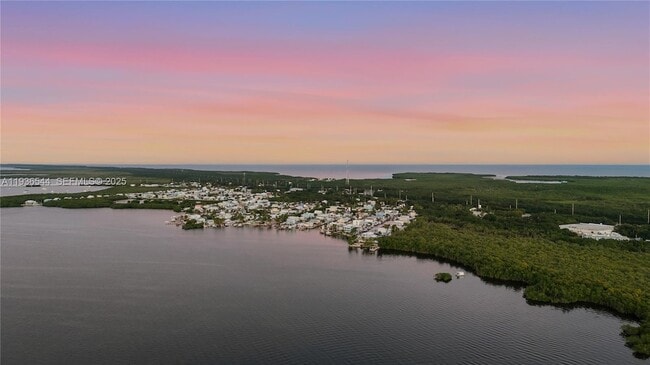 Building Photo - 16 North Dr