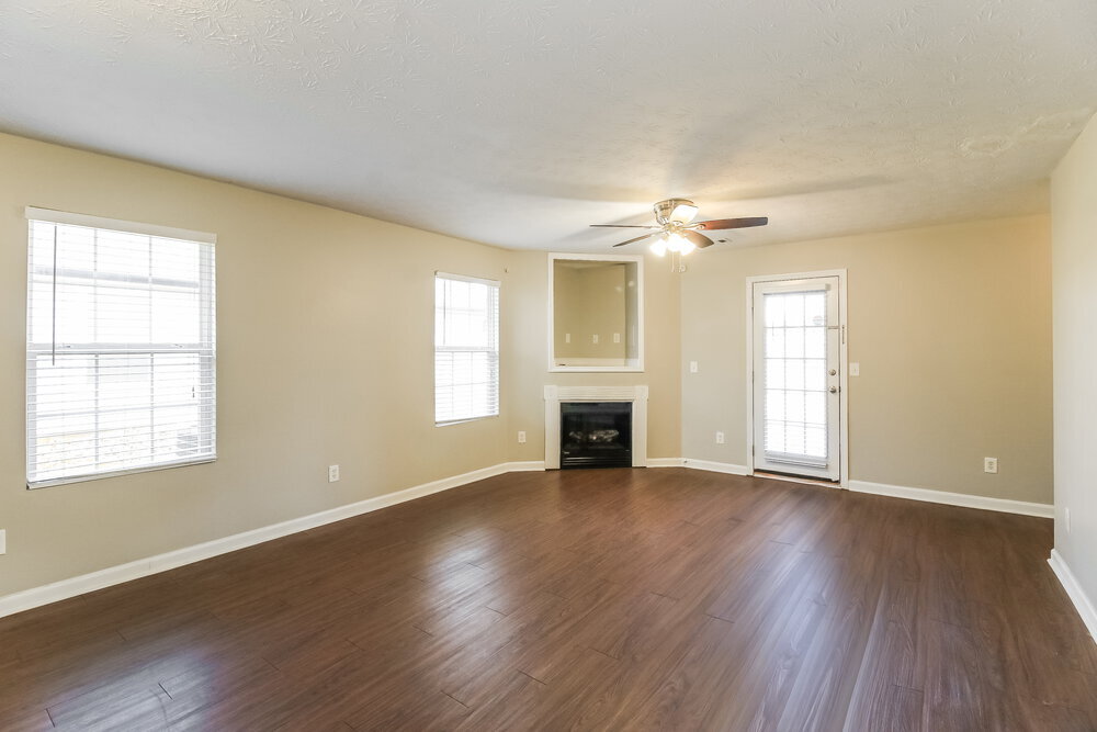 Building Photo - 465 Cathedral Dr