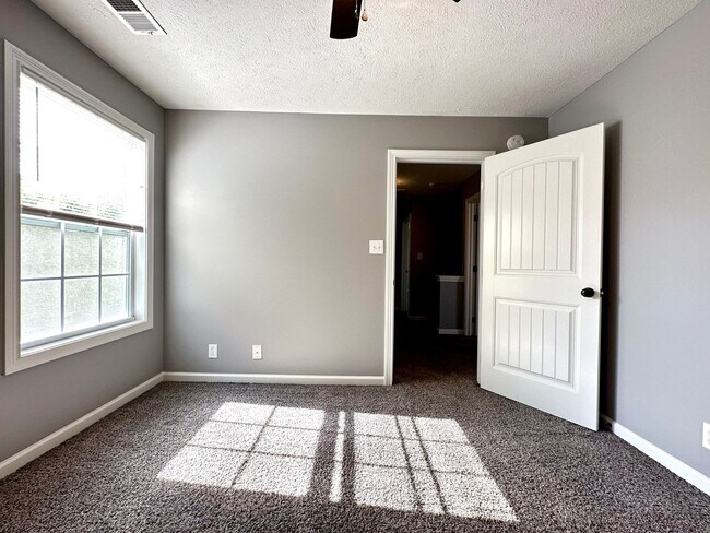 Building Photo - 3472 Fox Meadow Way