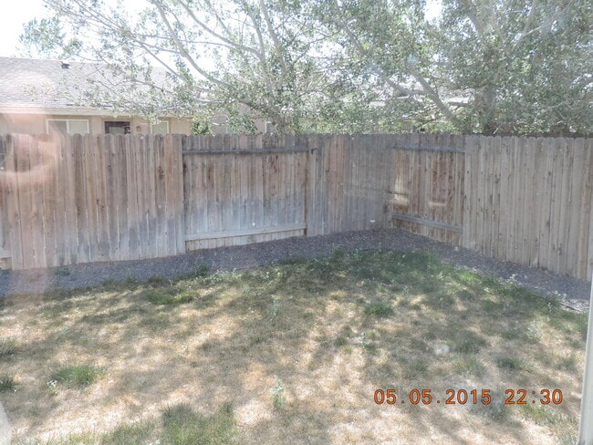 Building Photo - Fall St., Fernley