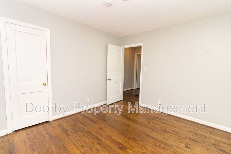 Building Photo - 103 Bentley Dr