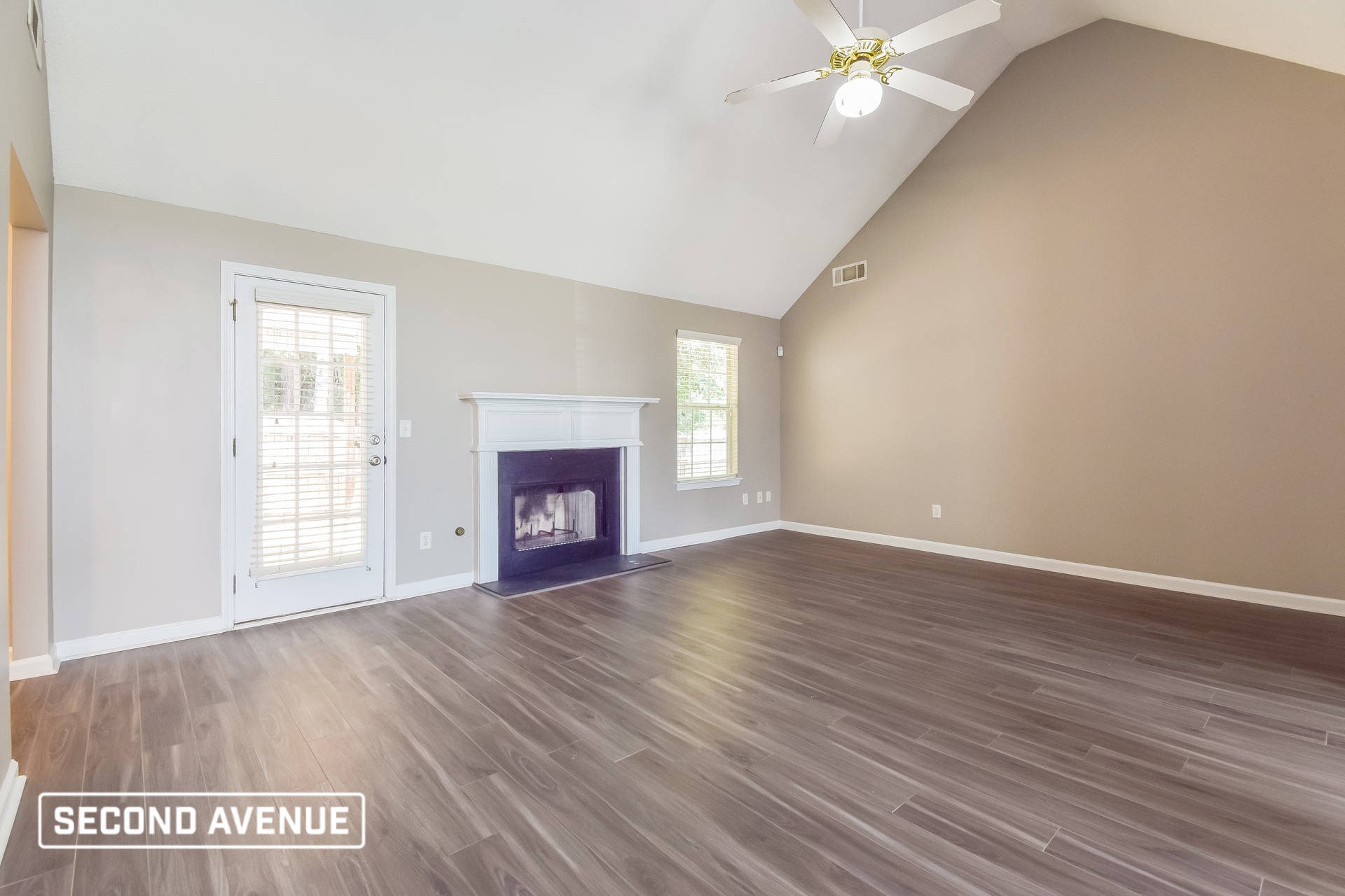 Building Photo - 277 Ermines Way