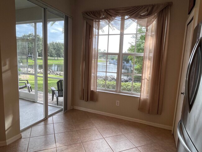 Building Photo - 14467 Mirabelle Vista Cir