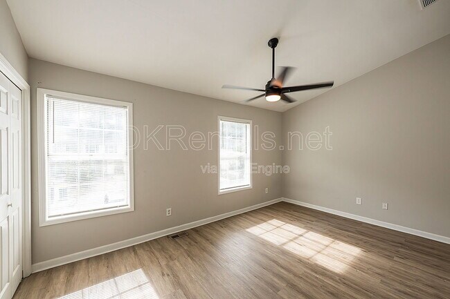 Building Photo - 3538 Kennesaw Station Dr