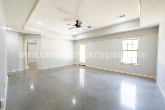 Building Photo - 1125 Wineberry Rd