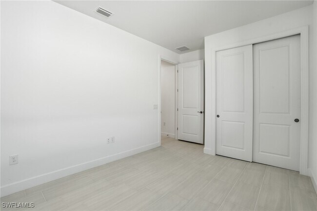 Building Photo - 1954 Fresno Ave