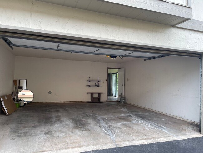 Building Photo - 98-1784 Kaahumanu Street Unit 66C
