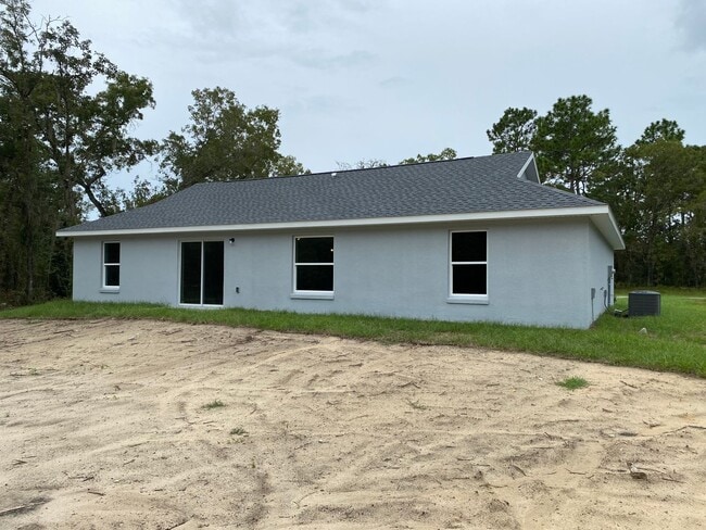 Building Photo - Beautiful Home in Marion Oaks- 3/2/2 **WON"T LAST**