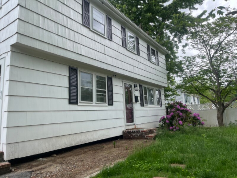 Building Photo - 35 12th Ave