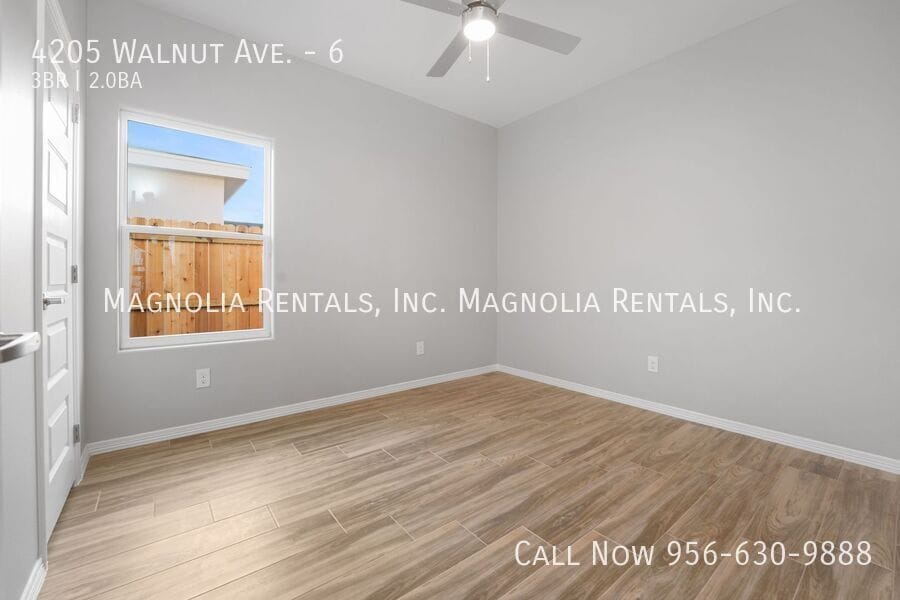 Building Photo - 4205 Walnut Ave