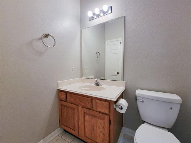 Building Photo - 8502 Canyon Pine Dr