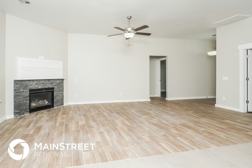 Building Photo - 10312 Glover River Dr