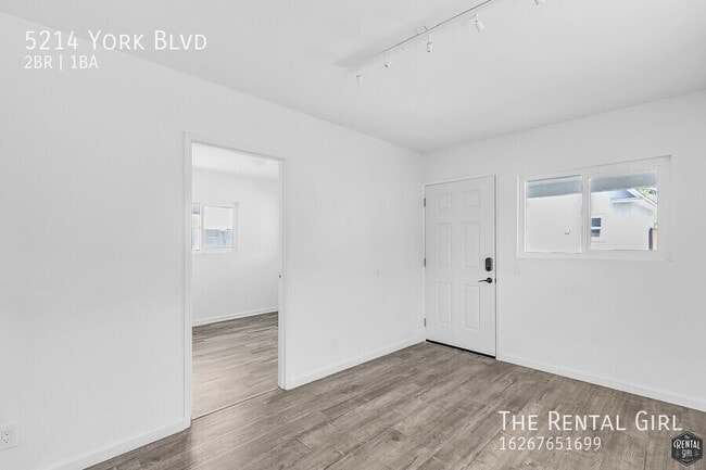 Building Photo - 5214 York Blvd