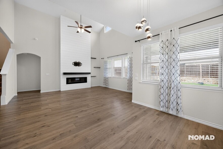 Building Photo - 7225 Raynor Pl