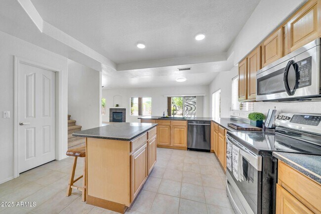 Building Photo - 26234 N 46th St