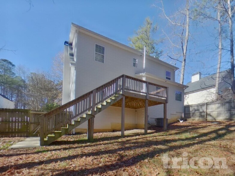 Building Photo - 129 Avery Way