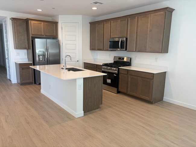 Building Photo - 12011 Calle de Pompas W