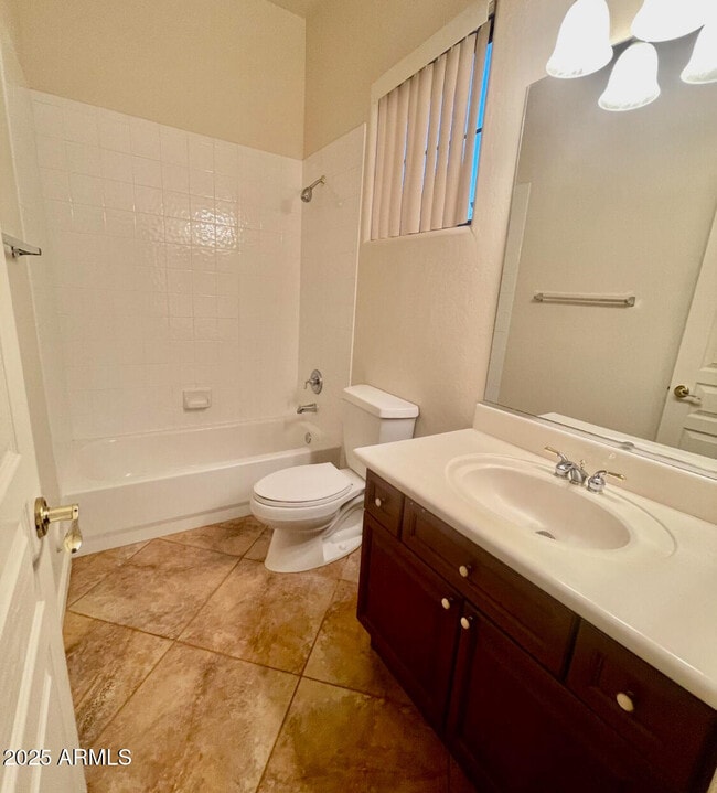 Building Photo - 13665 E Shaw Butte Dr