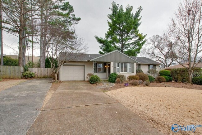 Building Photo - 6521 Chadwell Rd SW