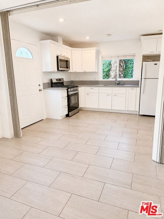 Building Photo - 22619 Enadia Way
