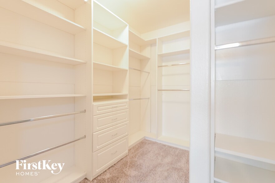 Building Photo - 2462 Wrangler Walsh Ln