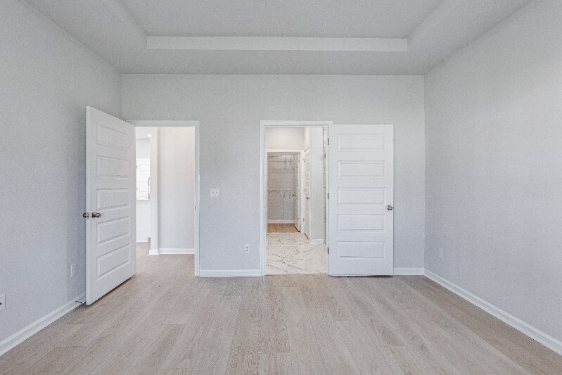 Building Photo - 1153 Glorious Wy