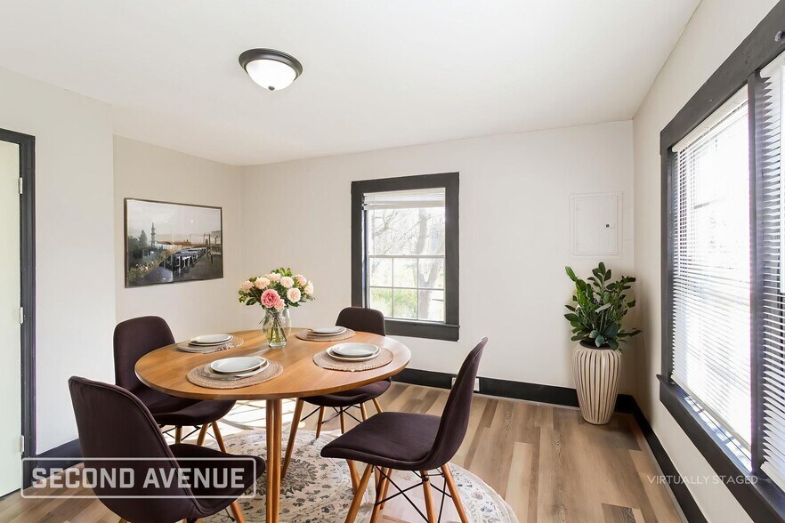 Building Photo - 412 Irving St