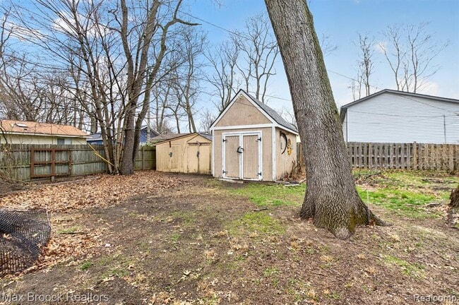 Building Photo - 9024 Mandon Rd