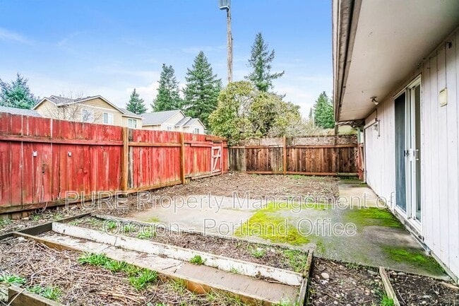 Building Photo - 8011 SE Otty Rd