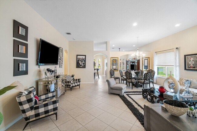 Building Photo - 12196 Landrum Way