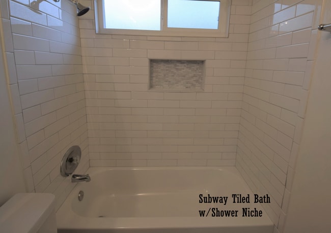 Building Photo - 21018