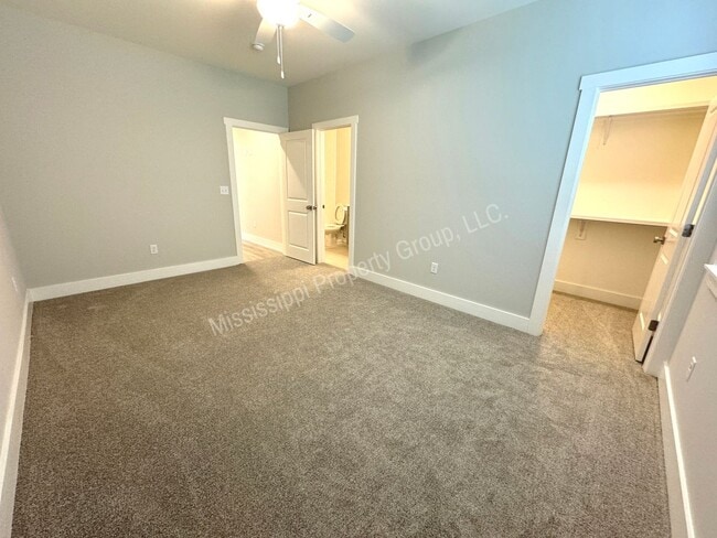 Building Photo - 3BD/3.5BA FOR RENT IN THE RESERVE