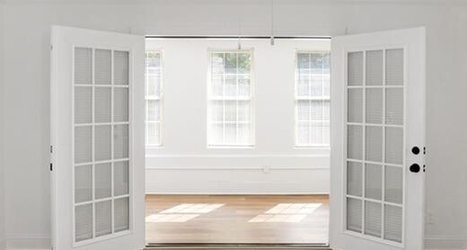 Building Photo - Room in House on Evans Dr SW