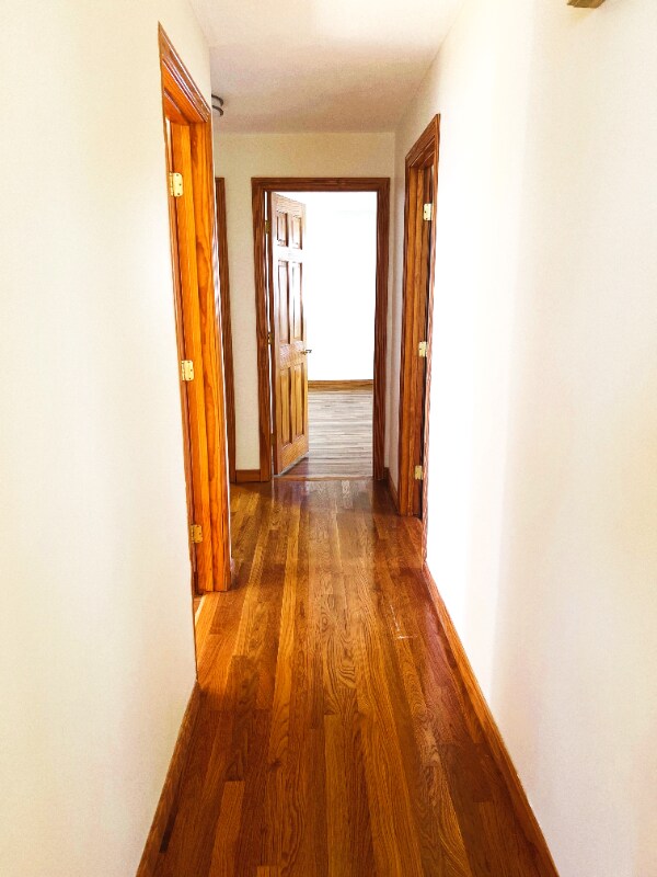 Building Photo - 94 Hillside Rd