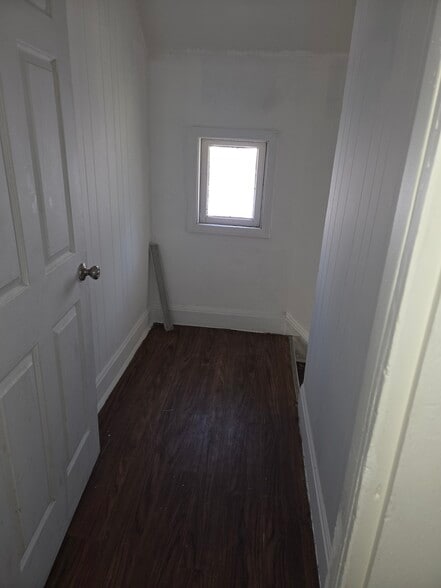 Building Photo - 3133 W 44th St