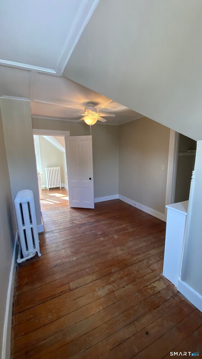 Building Photo - 88 Belleview Ave