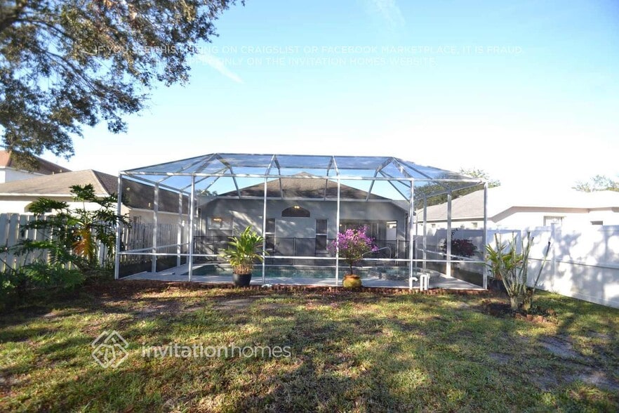 Building Photo - 12026 Winding Woods Way