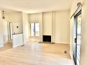Building Photo - COMING SOON: BIG College Area Townhome 4 Bed / 2.5 Bath garage, AC, pool, W/D