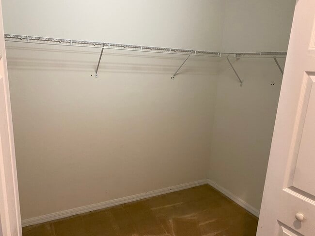 Building Photo - 375 Lexington Ave SW