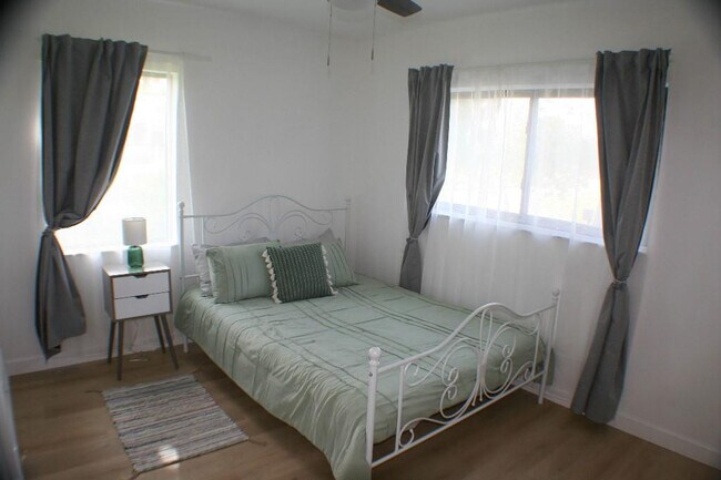 Building Photo - 1901 Northridge Rd