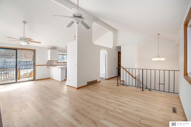 Building Photo - 15201 Greene Ave