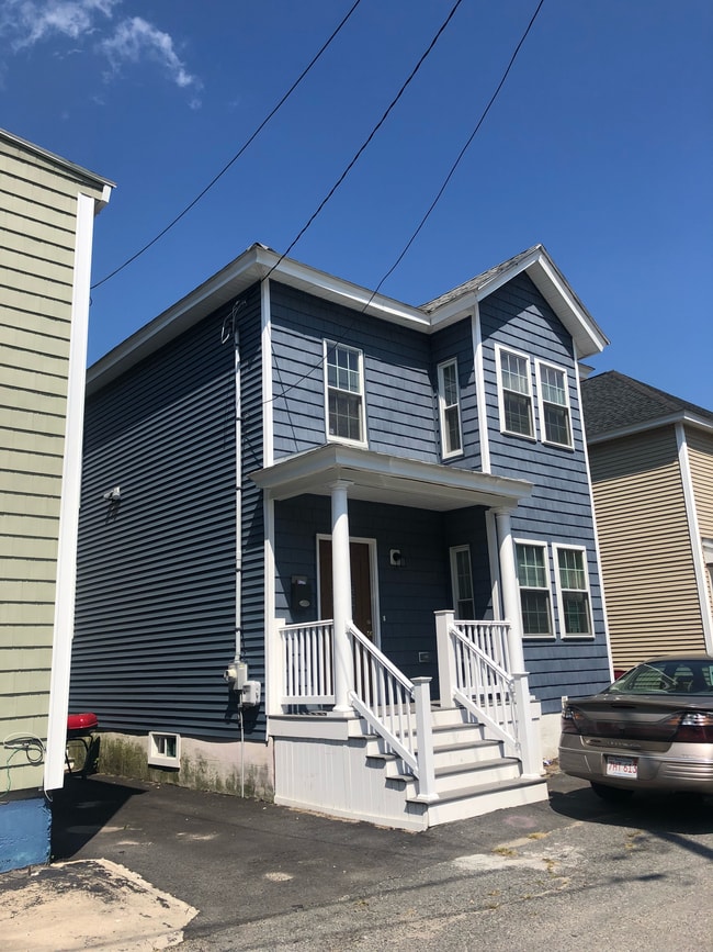 Building Photo - 20 Rockdale Ave