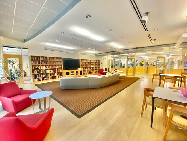 Building Photo - 505 N Lake Shore Dr