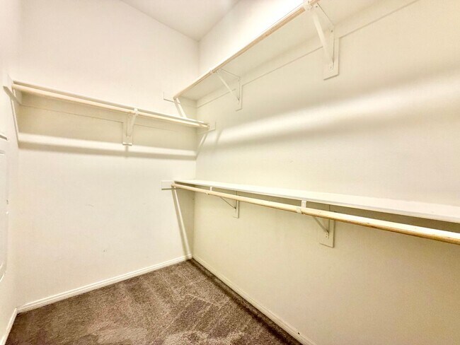 Building Photo - Cul-de-Sac Living in Sagewood | 4 Bed Home with Paid-Off Solar & RV Parking