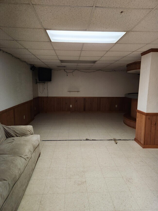 Building Photo - 8353 Apple Harvest Dr