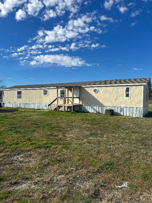 Building Photo - 160 Bedrock Trail Rd