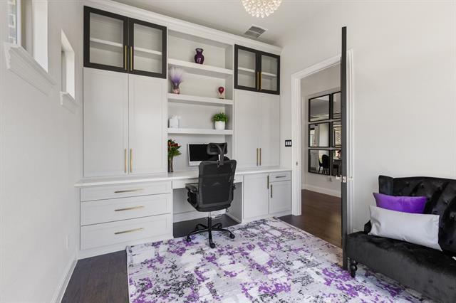 Building Photo - 2116 Randas Wy