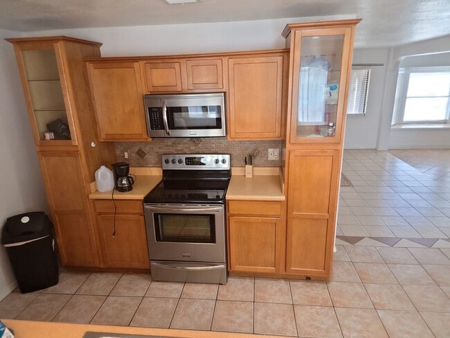 Building Photo - HOME FOR RENT IN ANTHONY TEXAS